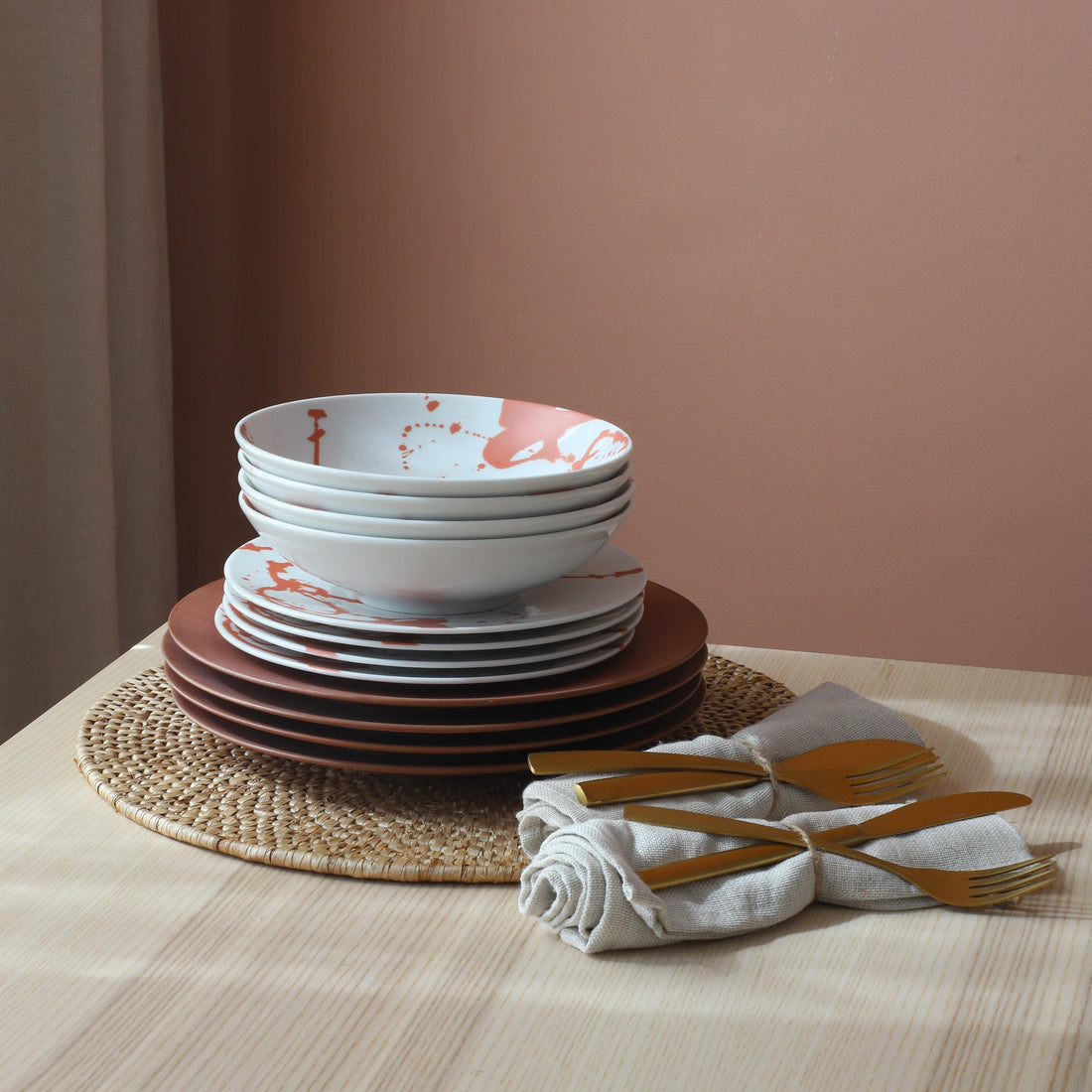 Art Highlight: Spooky Paintings and Painting-Inspired Dishes - Euro Ceramica 