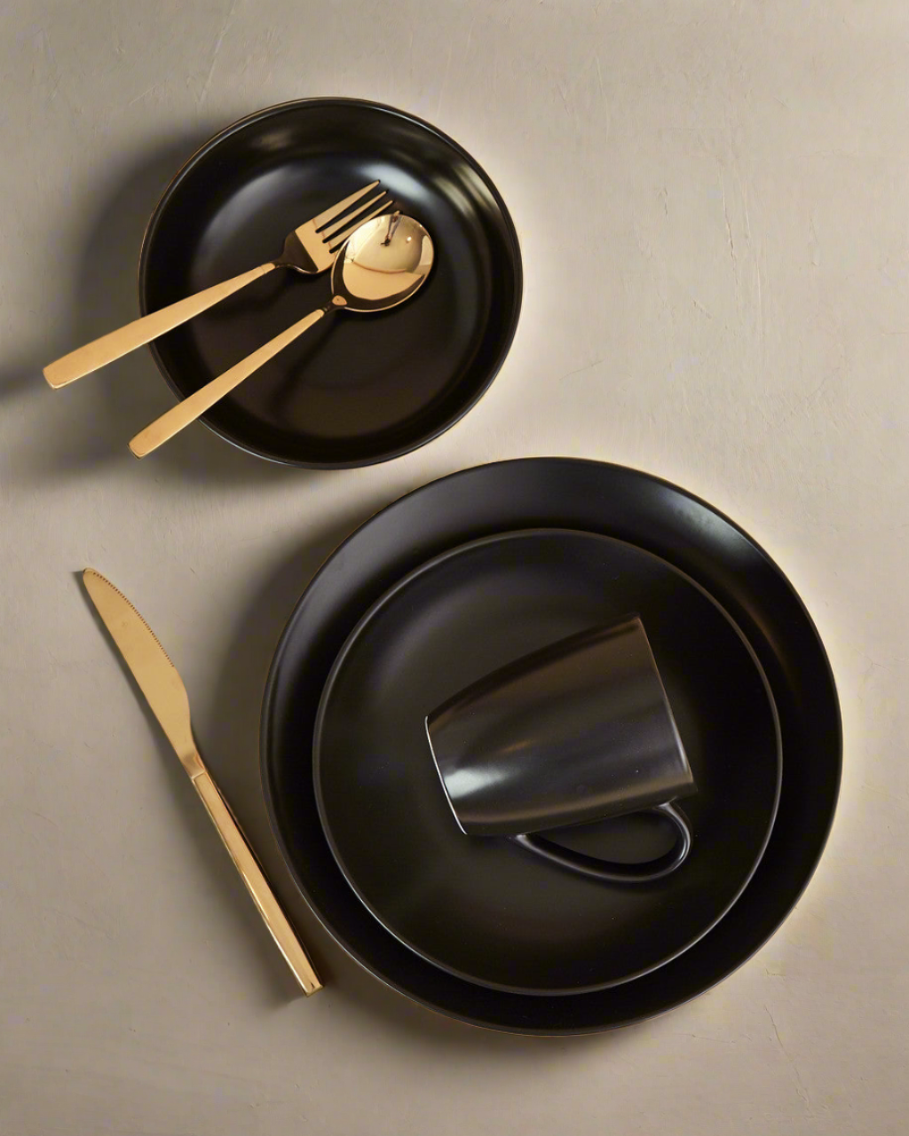 Euro Essential 4 Piece Dinner Plate Set, Semi-Matte Black