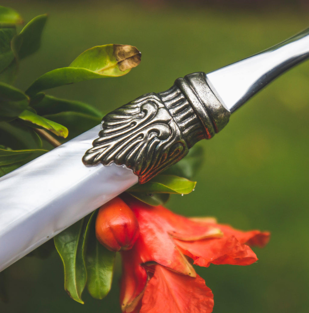 Laura Italian 5-Piece Flatware Place Setting - Euro Ceramica 