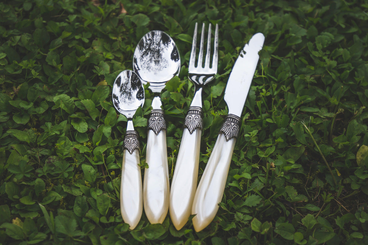 Laura 5-Piece Italian Flatware Set – Euro Ceramica