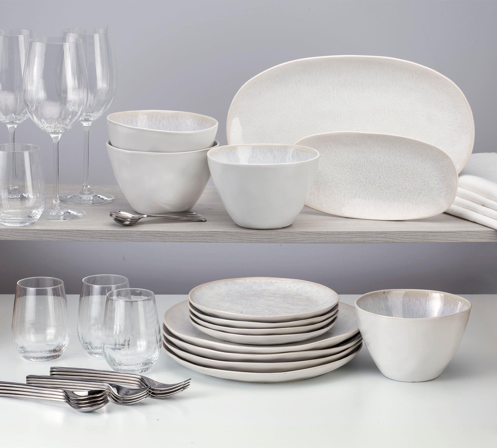 ClayBarn Nicole Stoneware Reactive Glaze 12-Inch Serving Bowl